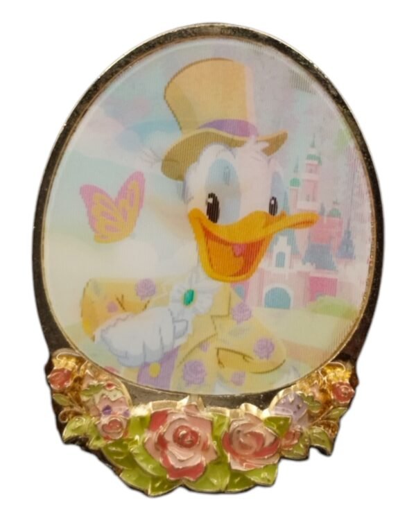 Springtime 2021 Donald and Daisy Lenticular Pin