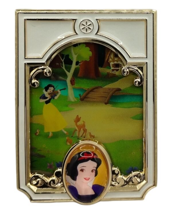 Pin Trading Carnival 2021 Princess Mural Jumbo Pin Series - Snow White