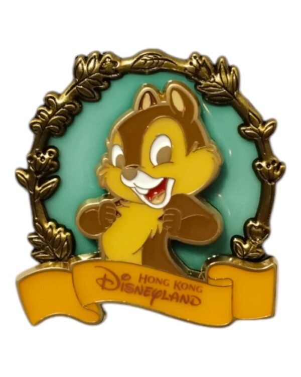 Characters Classic Wreath Pin Series - Chip