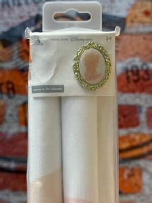 Marie Pin and Display Canva