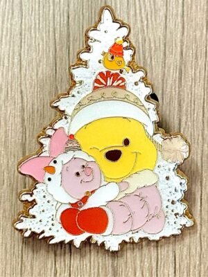 Pooh and Piglet Hugging