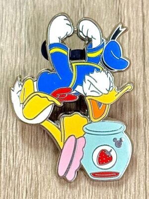 HM Donald Strawberry Jam