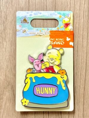 Pooh and Piglet Many Adventurers Ride